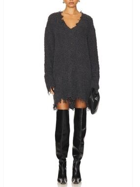 H:ours Textured Gray Helene
Sweater Size M